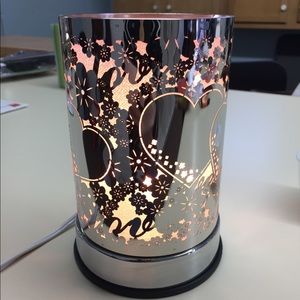 Electric heart oil/wax burner